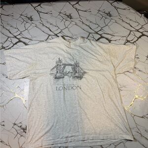London Graphic T-Shirt - Gray
